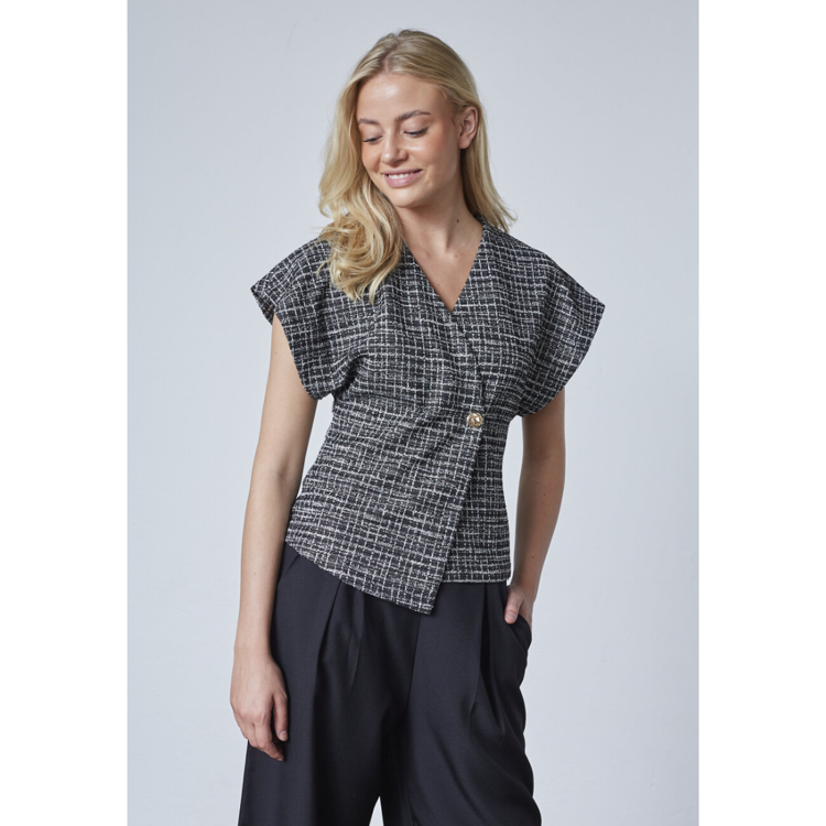 Evela vest - Black check