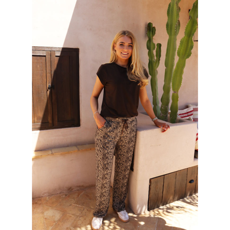 Alma t-shirt - Mocca