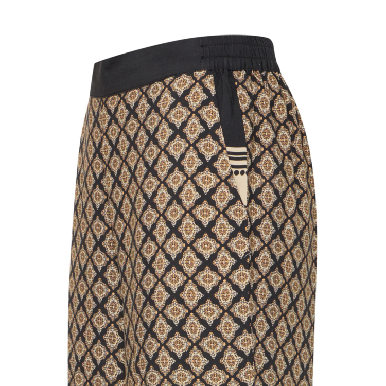 Pzolivia buks - Black boho border print